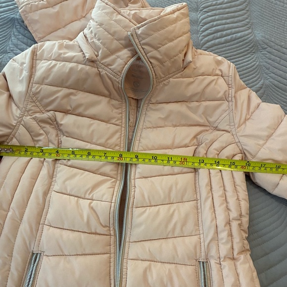 London Fog puffer coat size XS. Bubblegum pink. - Picture 9 of 9